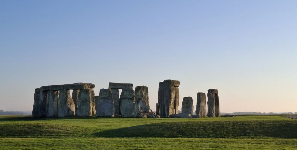 TEil 2 Titel Stonehenge am späten Nachmittag